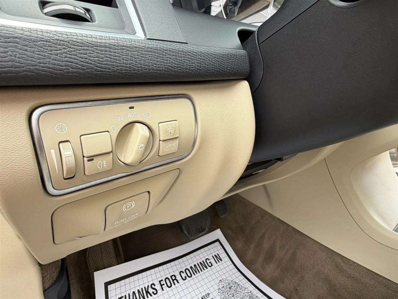 Volvo XC60 3.2 Platinum 4WD 2015