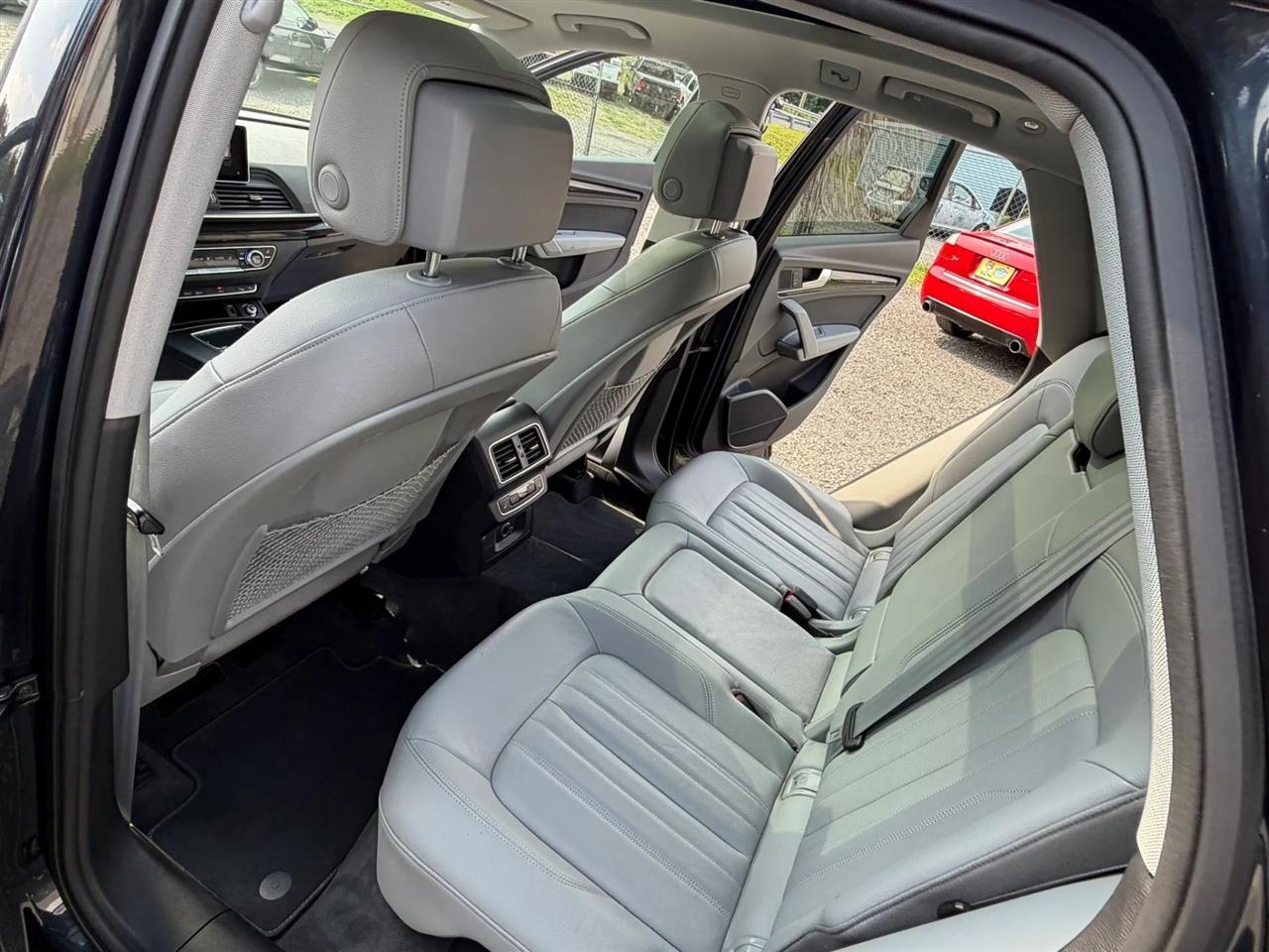 Audi Q5 2.0T Premium Plus quattro 2018