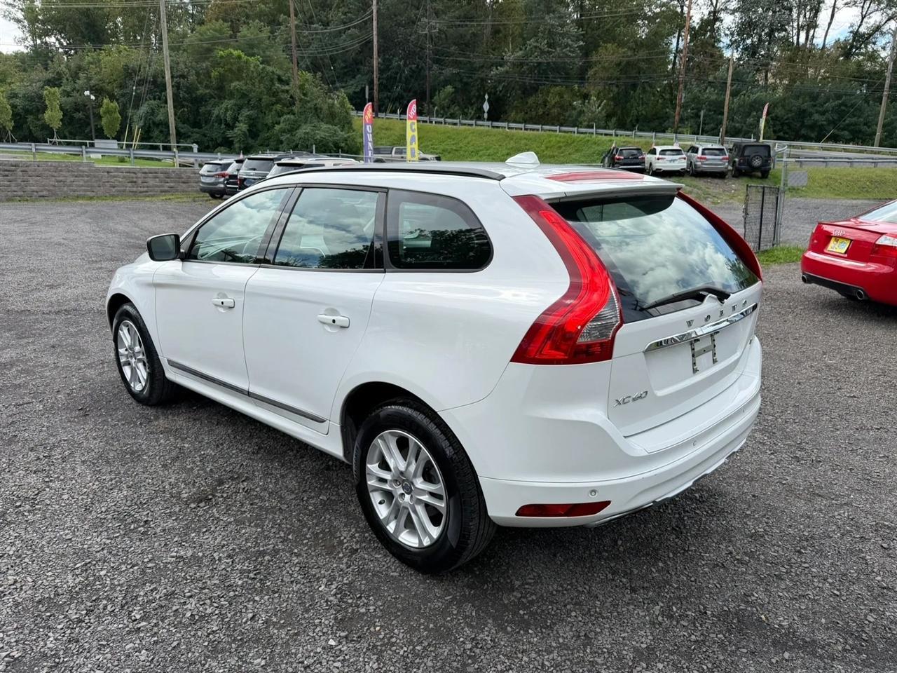 Volvo XC60 T6 Drive-E FWD 2015