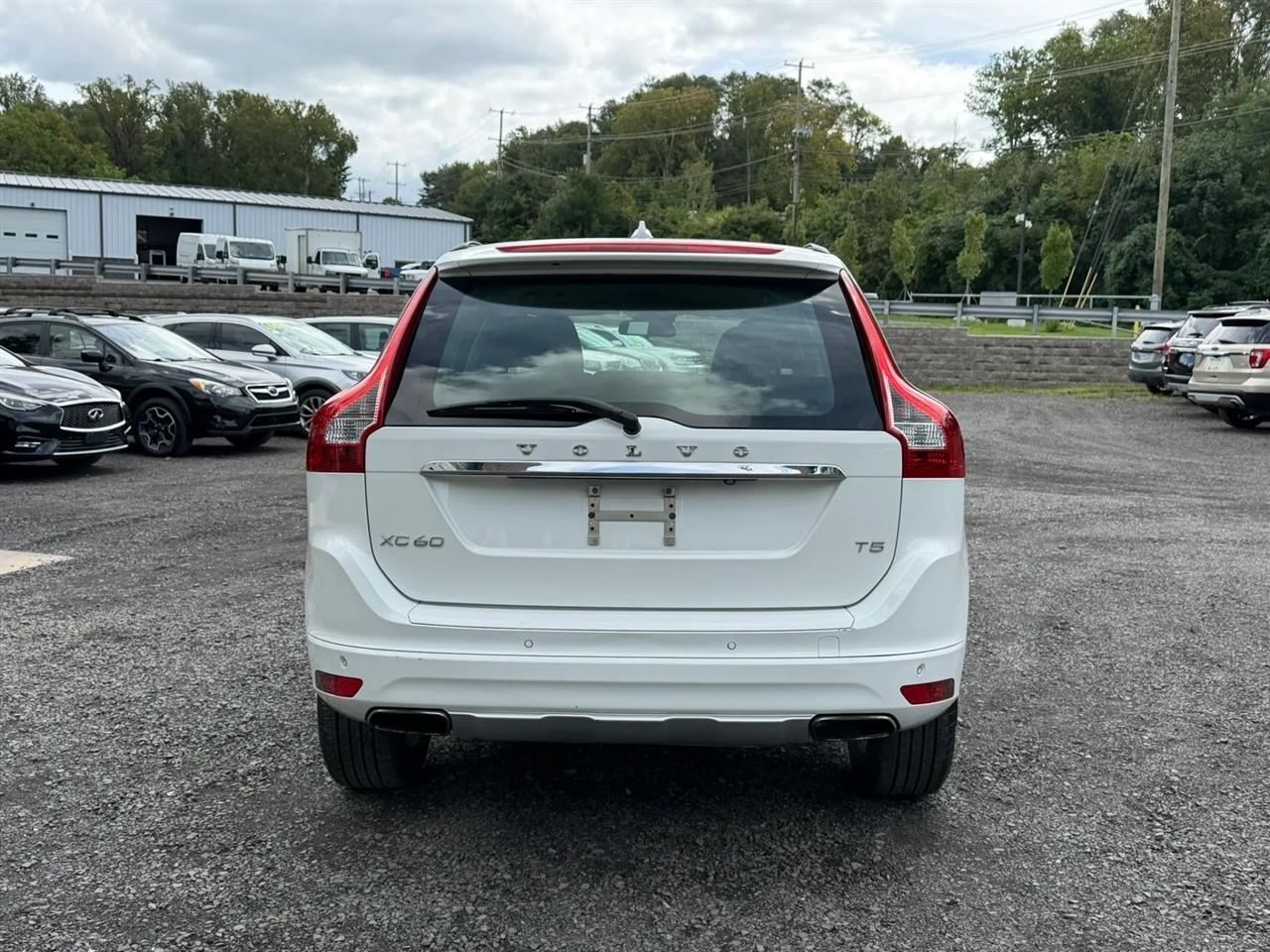 Volvo XC60 T6 Drive-E FWD 2015