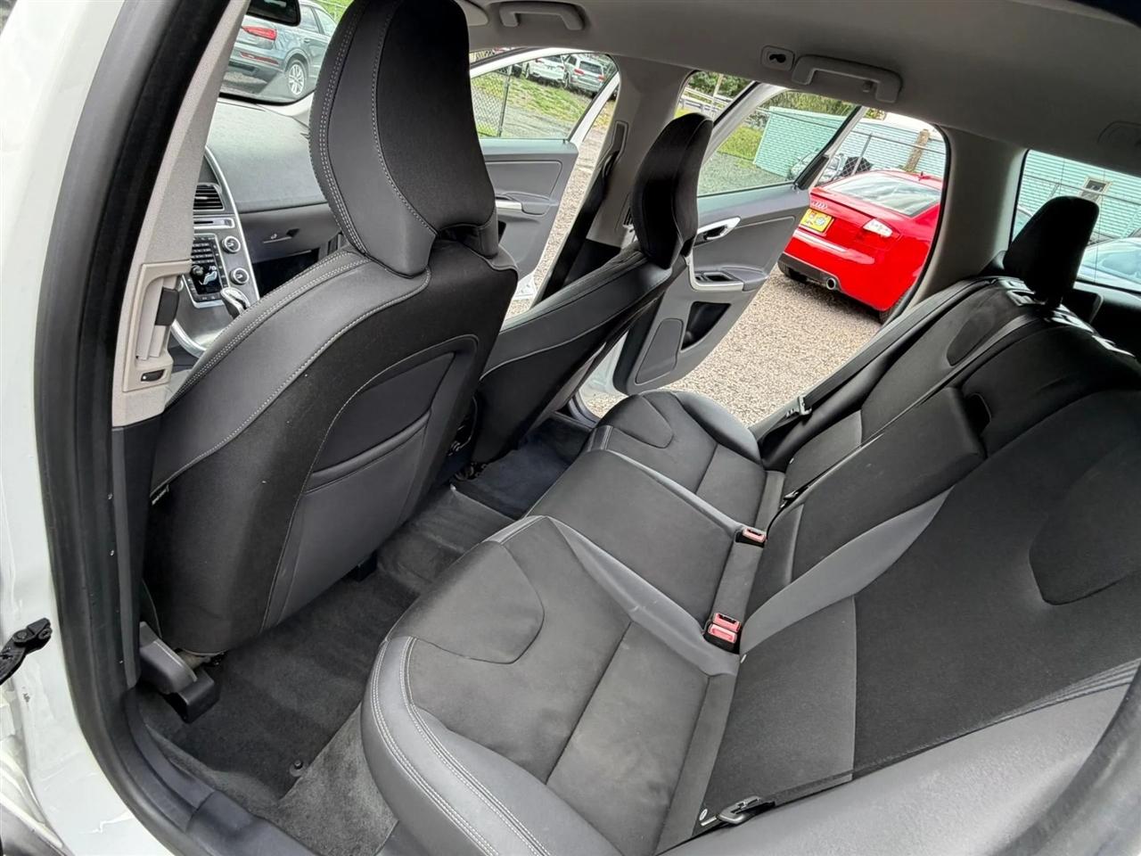 Volvo XC60 T6 Drive-E FWD 2015
