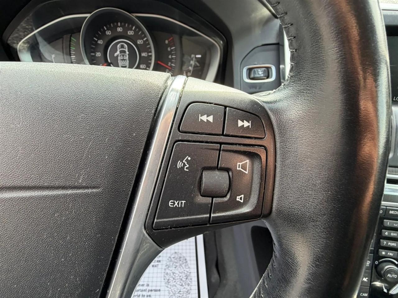 Volvo XC60 T6 Drive-E FWD 2015