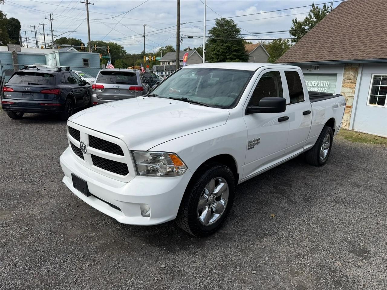 RAM 1500 Classic Tradesman Quad Cab 4WD 2019