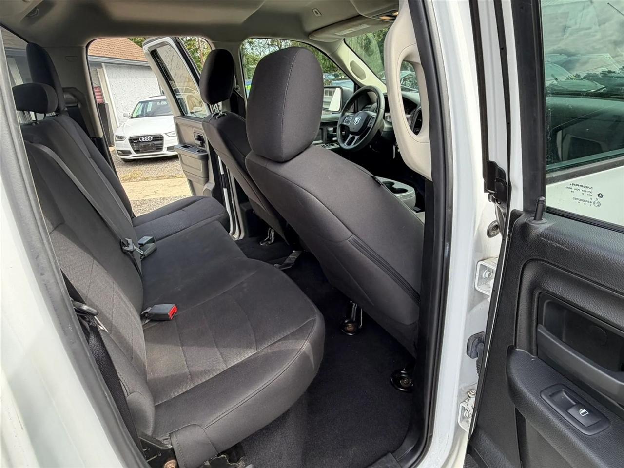 RAM 1500 Classic Tradesman Quad Cab 4WD 2019