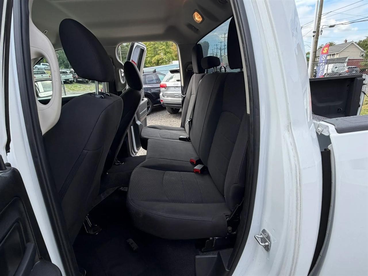 RAM 1500 Classic Tradesman Quad Cab 4WD 2019