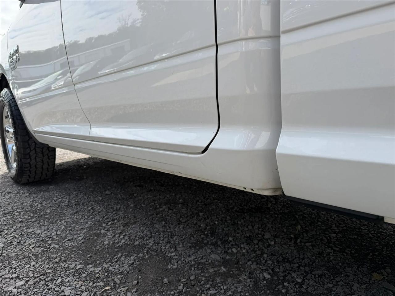RAM 1500 Classic Tradesman Quad Cab 4WD 2019