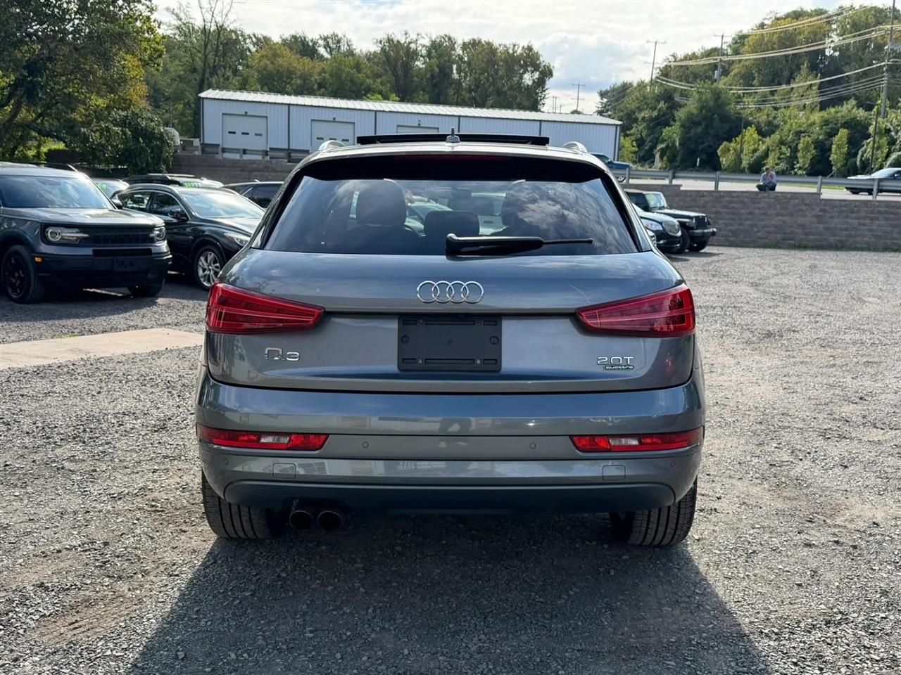 Audi Q3 Premium quattro 2017