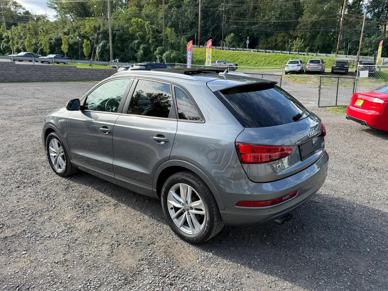 Audi Q3 Premium quattro 2017
