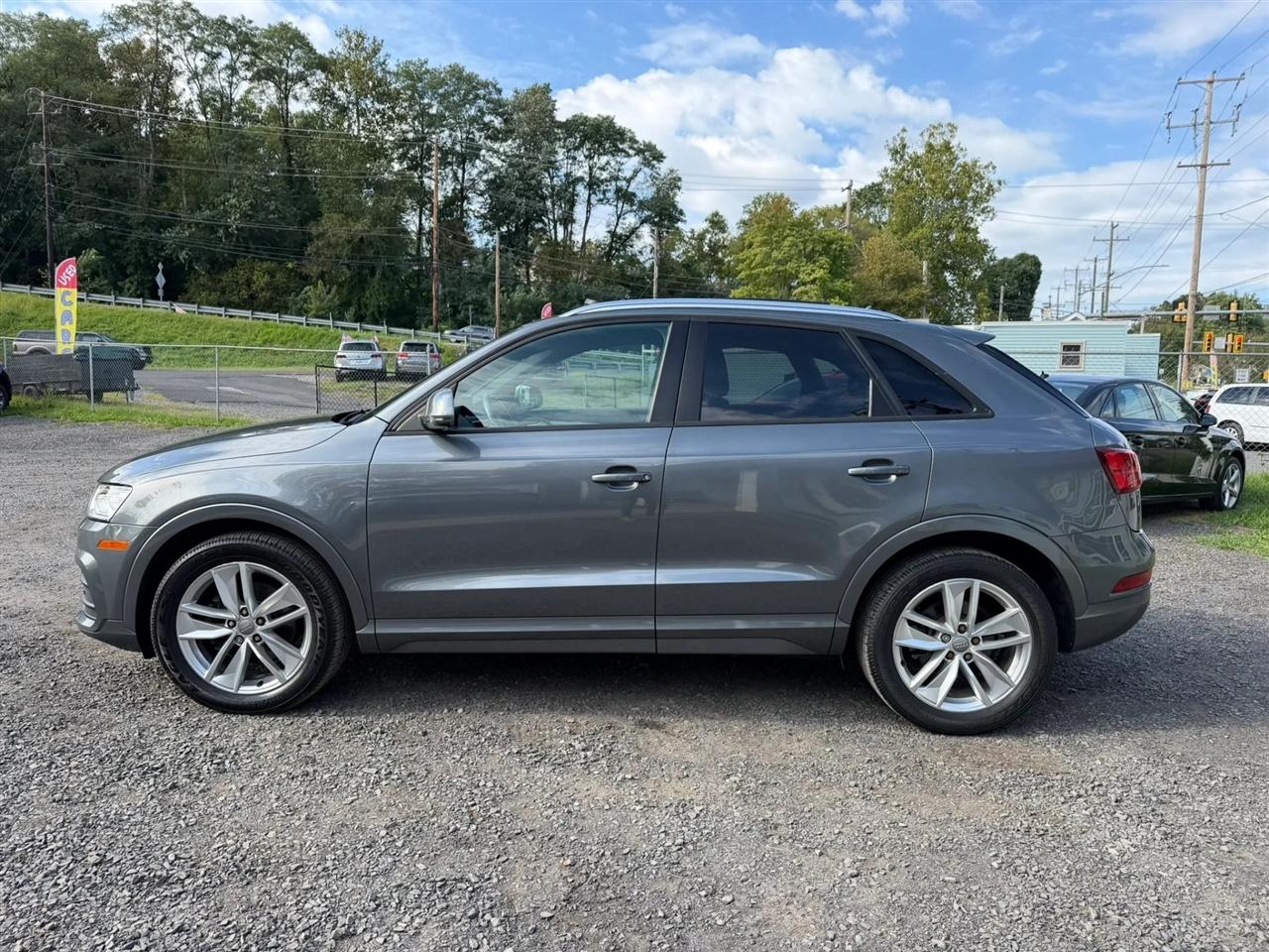 Audi Q3 Premium quattro 2017