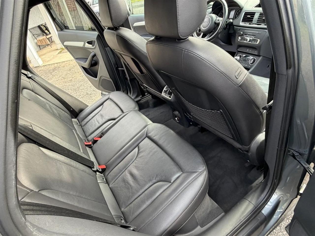Audi Q3 Premium quattro 2017