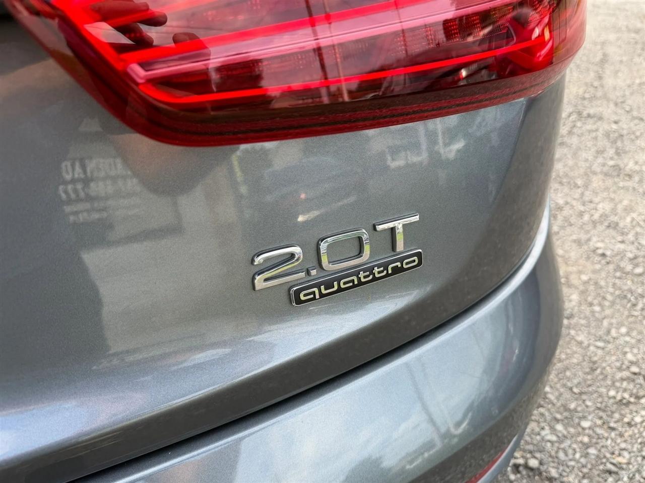 Audi Q3 Premium quattro 2017