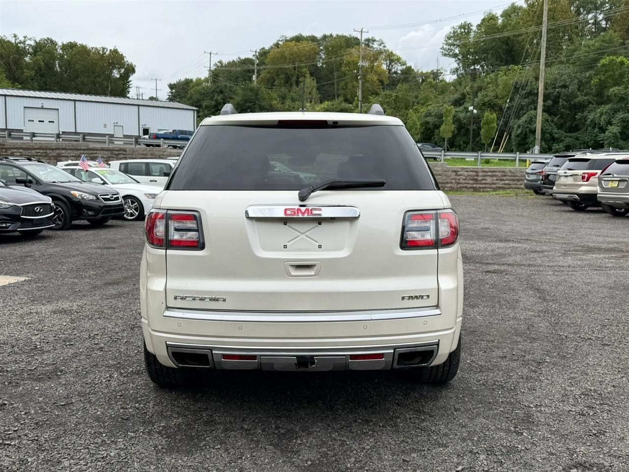 GMC Acadia Denali AWD 2015