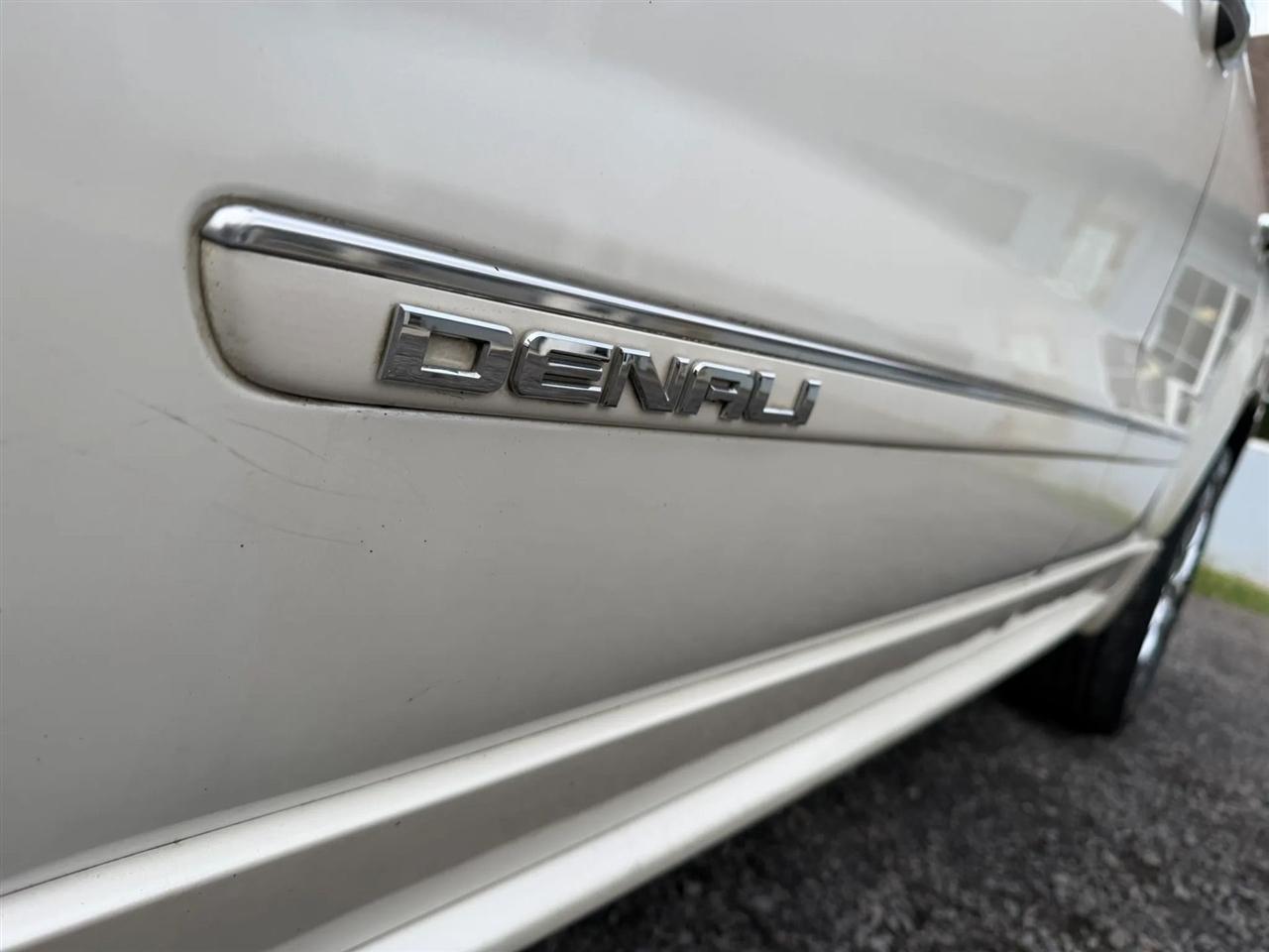 GMC Acadia Denali AWD 2015