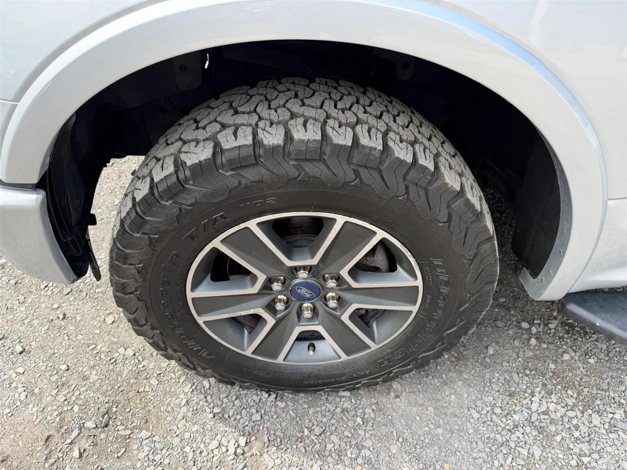 Ford F-150 XLT SuperCrew 5.5-ft. Bed 4WD 2016