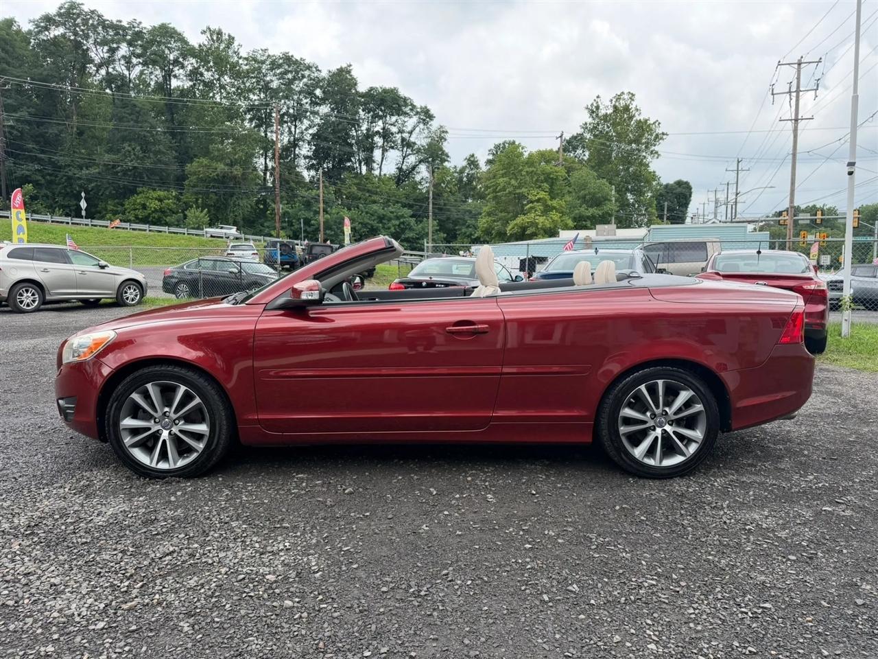 Volvo C70 T5 2011