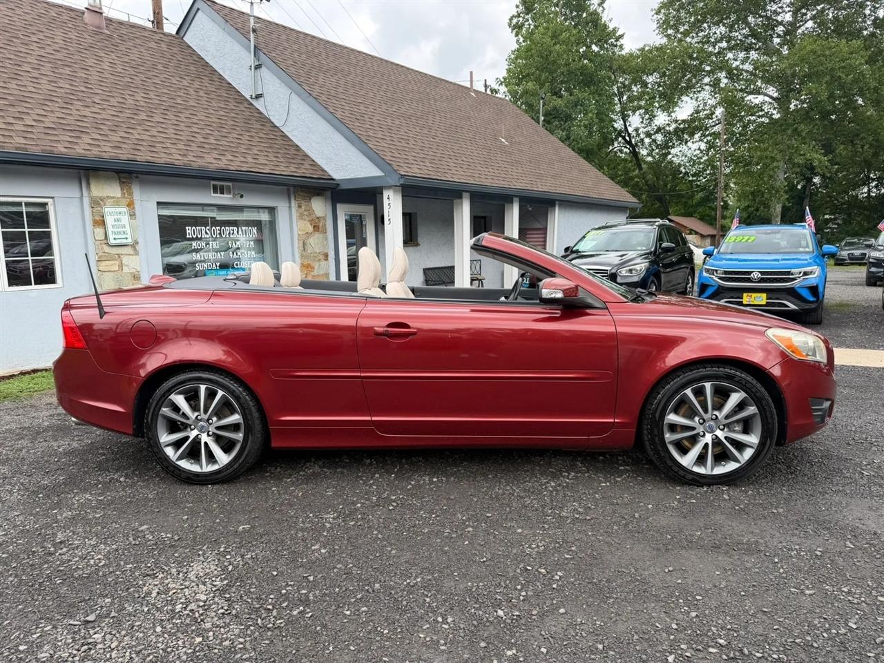 Volvo C70 T5 2011