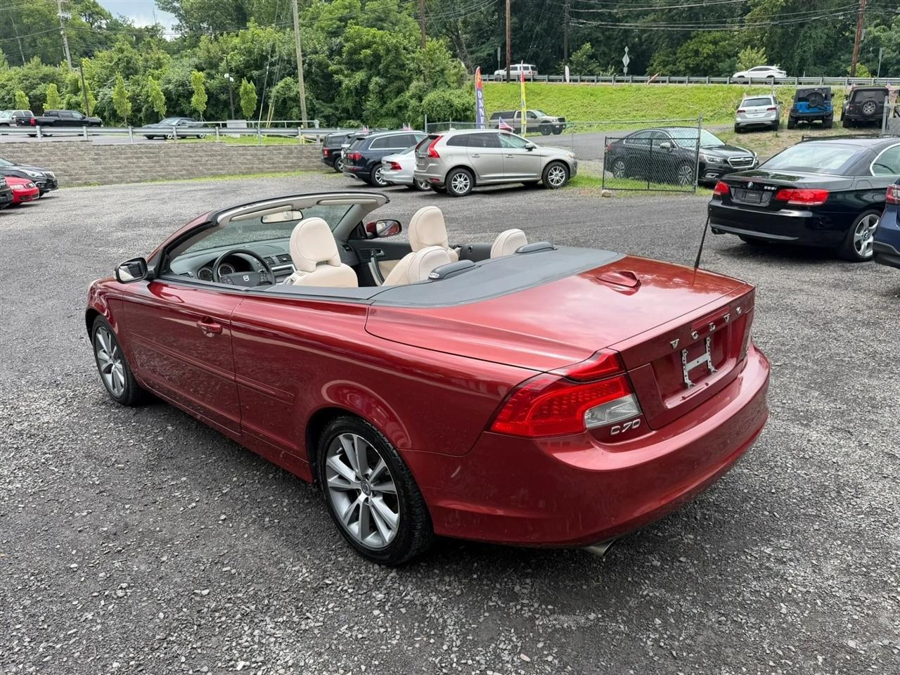 Volvo C70 T5 2011