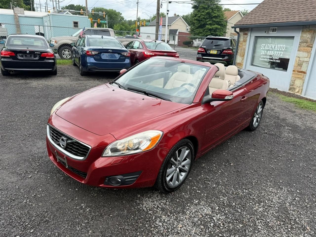 Volvo C70 T5 2011