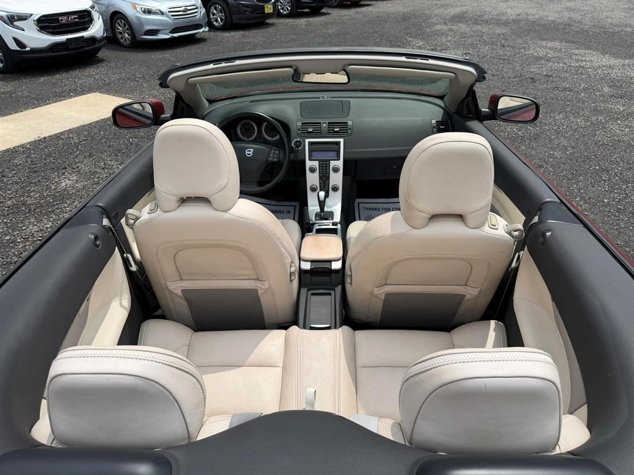 Volvo C70 T5 2011
