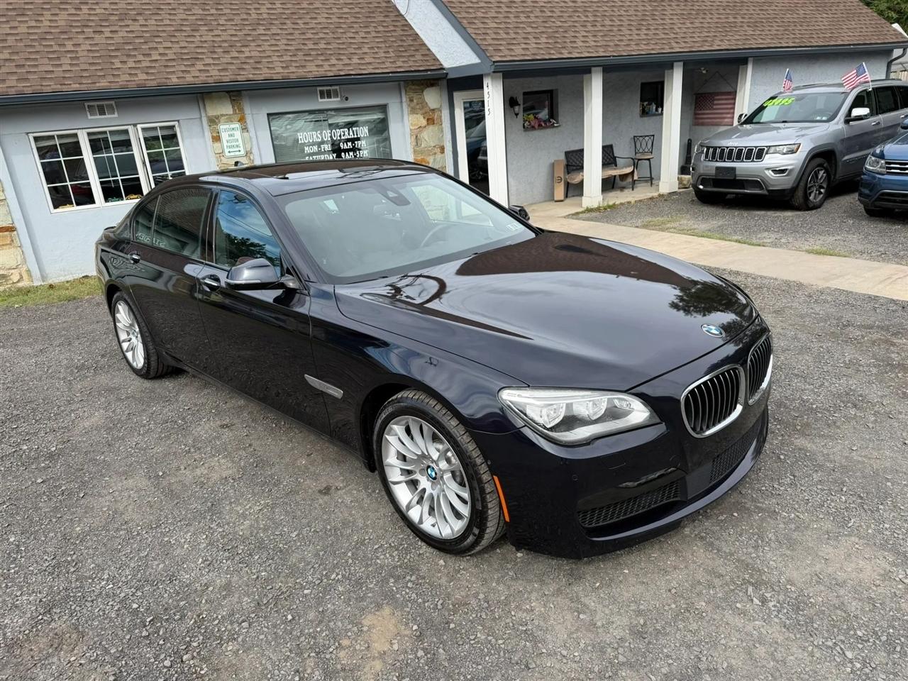 BMW 7-Series 750Li xDrive 2015