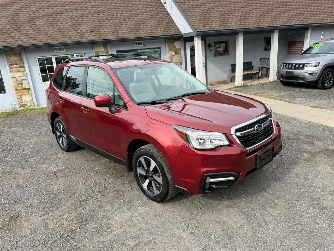 Subaru Forester 2.5i Premium PZEV CVT 2017