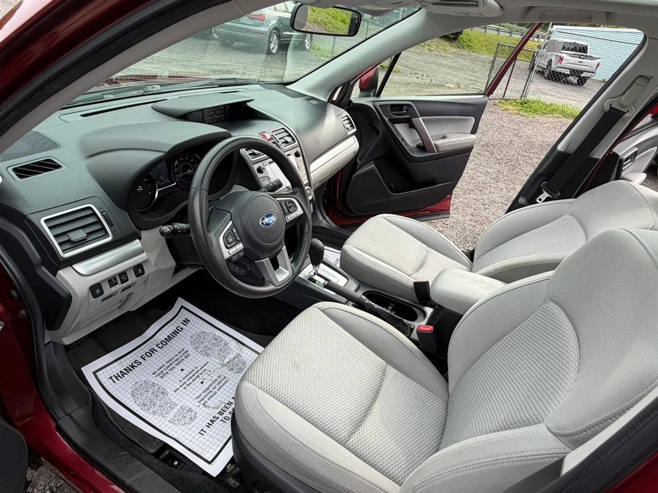 Subaru Forester 2.5i Premium PZEV CVT 2017