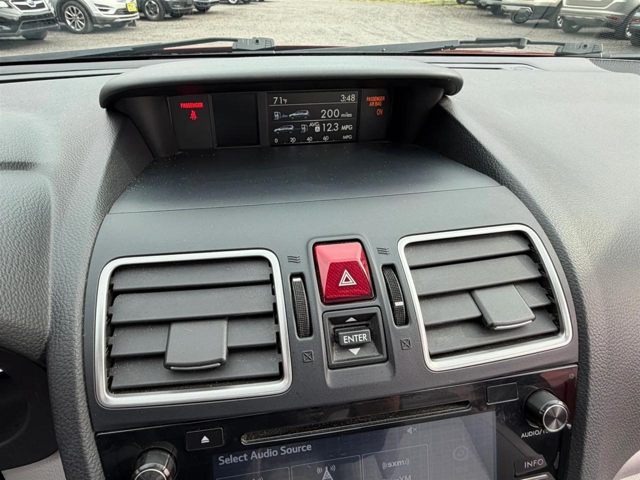 Subaru Forester 2.5i Premium PZEV CVT 2017