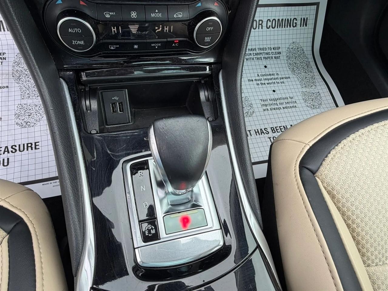 Infiniti QX30 LUXE AWD 2019