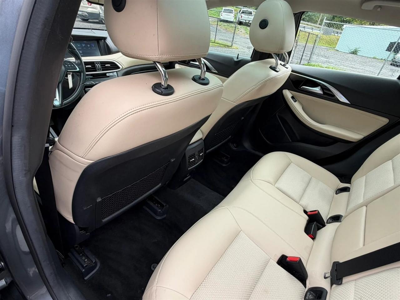 Infiniti QX30 LUXE AWD 2019