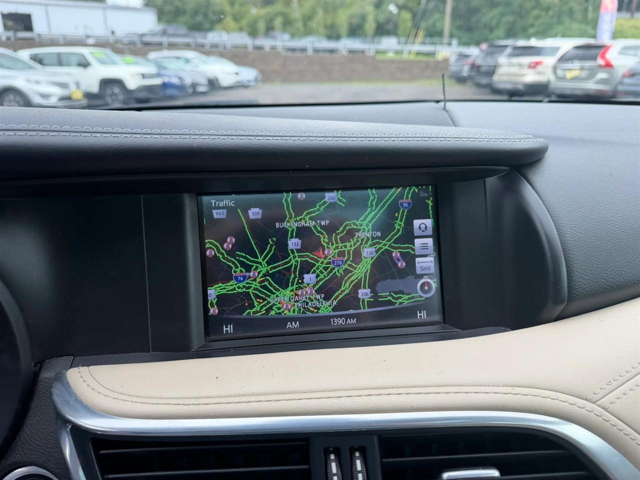Infiniti QX30 LUXE AWD 2019