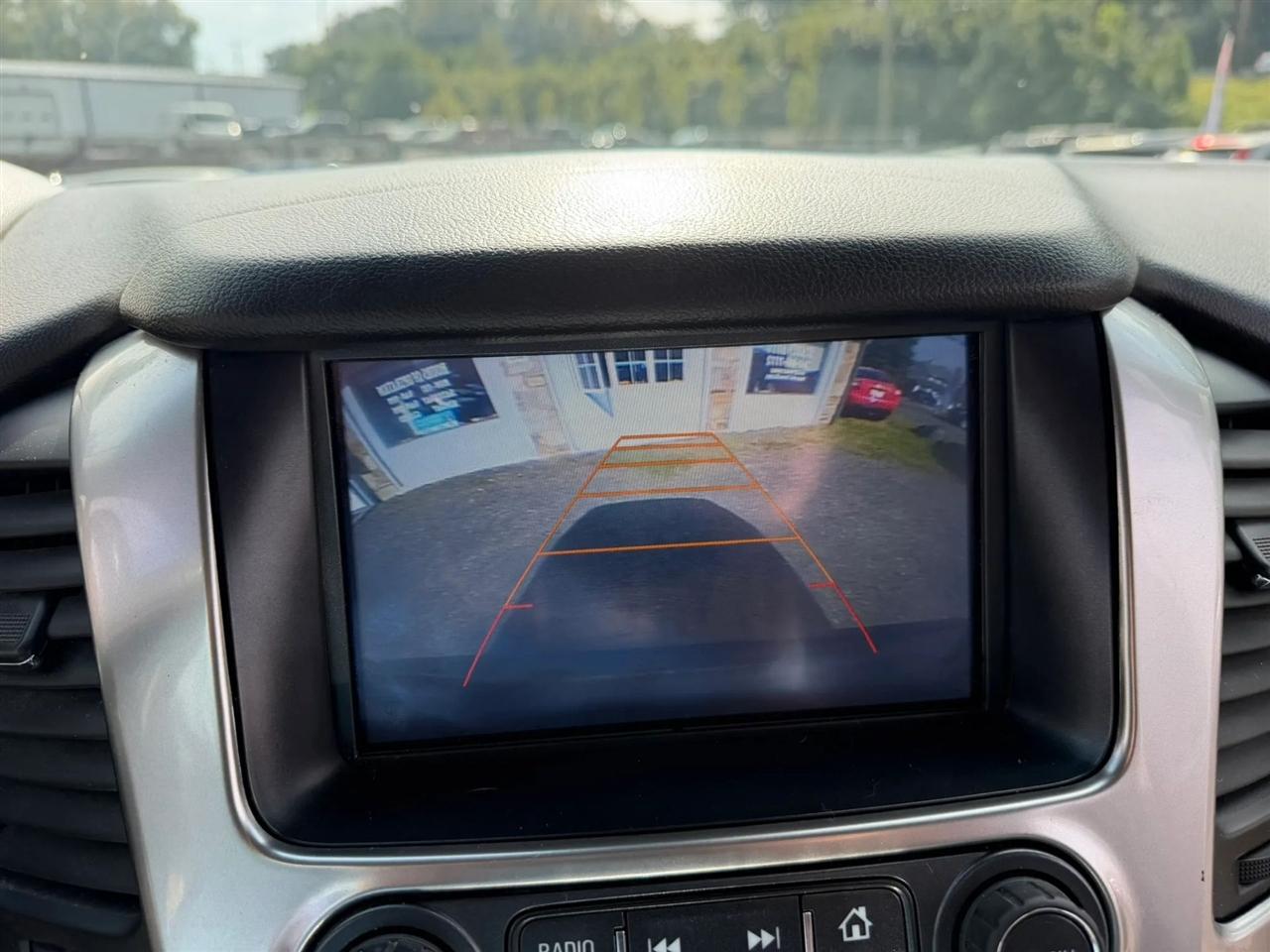 Chevrolet Suburban LT 4WD 2016