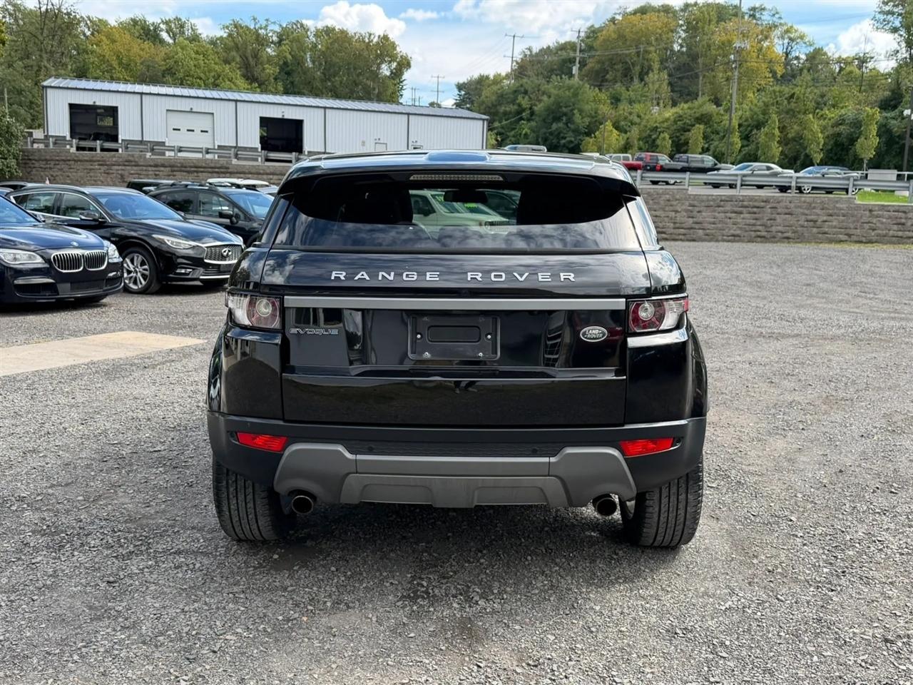 Land Rover Range Rover Evoque Pure Plus 5-Door 2015