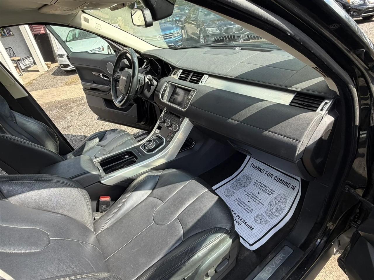 Land Rover Range Rover Evoque Pure Plus 5-Door 2015