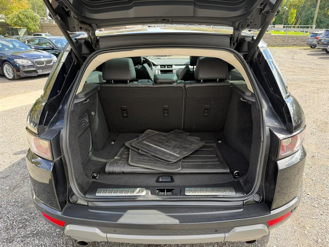 Land Rover Range Rover Evoque Pure Plus 5-Door 2015