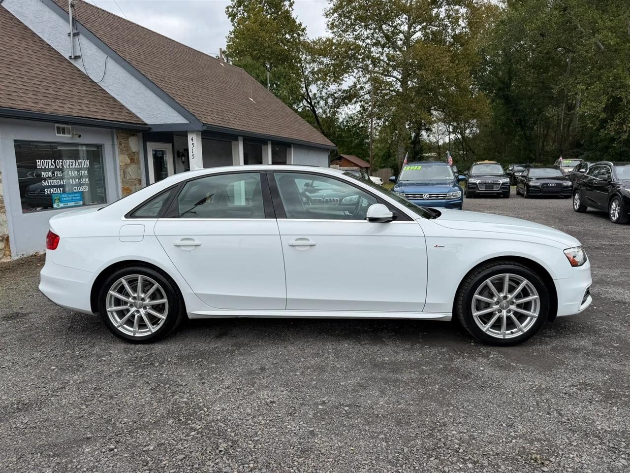 Audi A4 2.0T Sedan quattro Tiptronic 2015