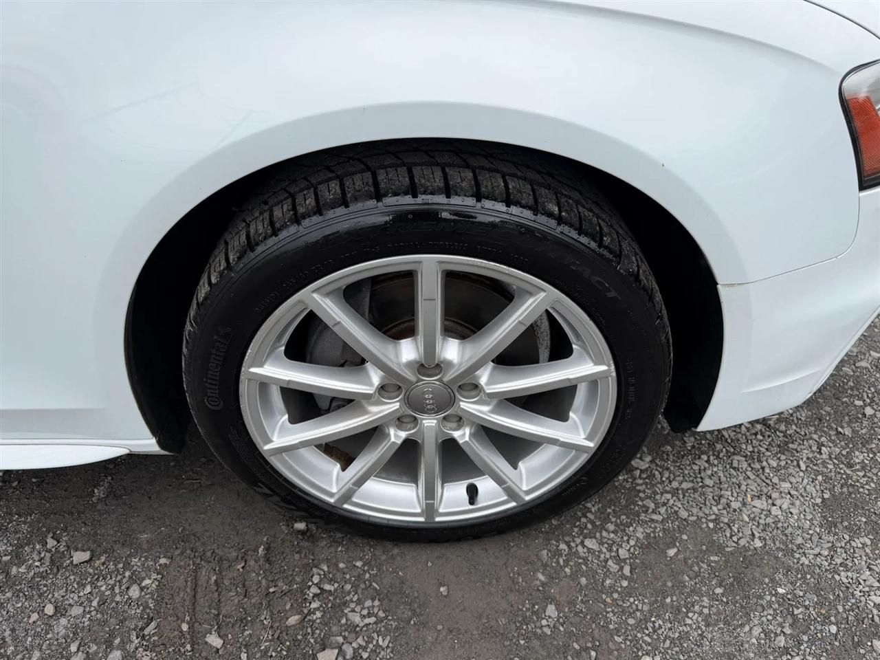 Audi A4 2.0T Sedan quattro Tiptronic 2015