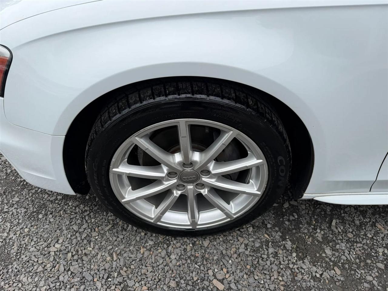 Audi A4 2.0T Sedan quattro Tiptronic 2015