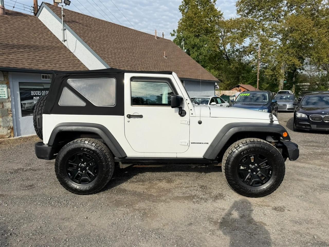 Jeep Wrangler Sport 4WD 2017