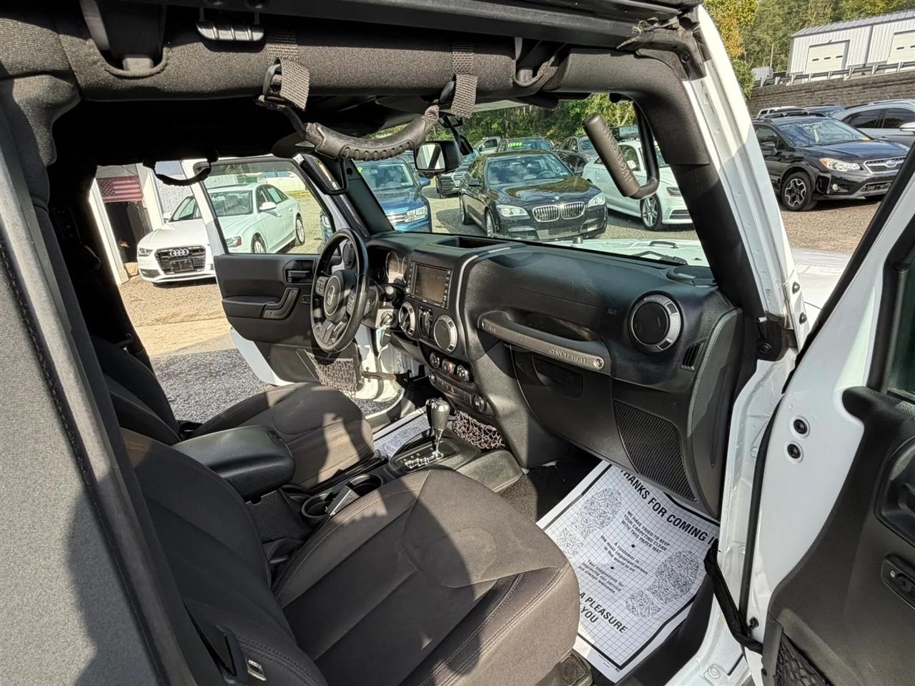 Jeep Wrangler Sport 4WD 2017
