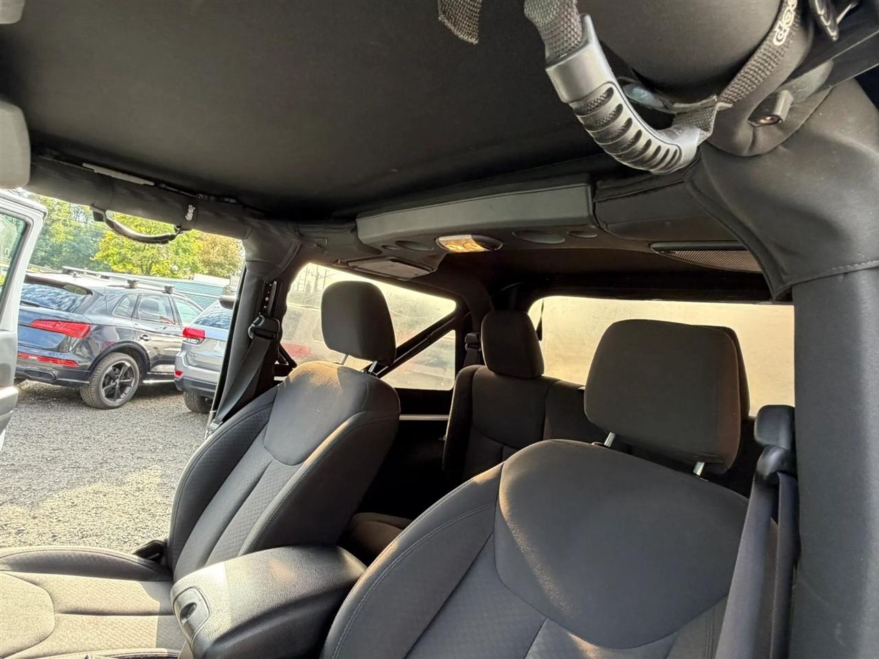 Jeep Wrangler Sport 4WD 2017