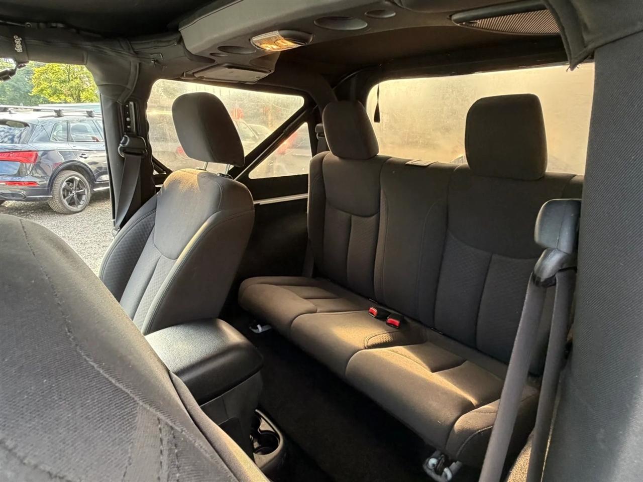 Jeep Wrangler Sport 4WD 2017