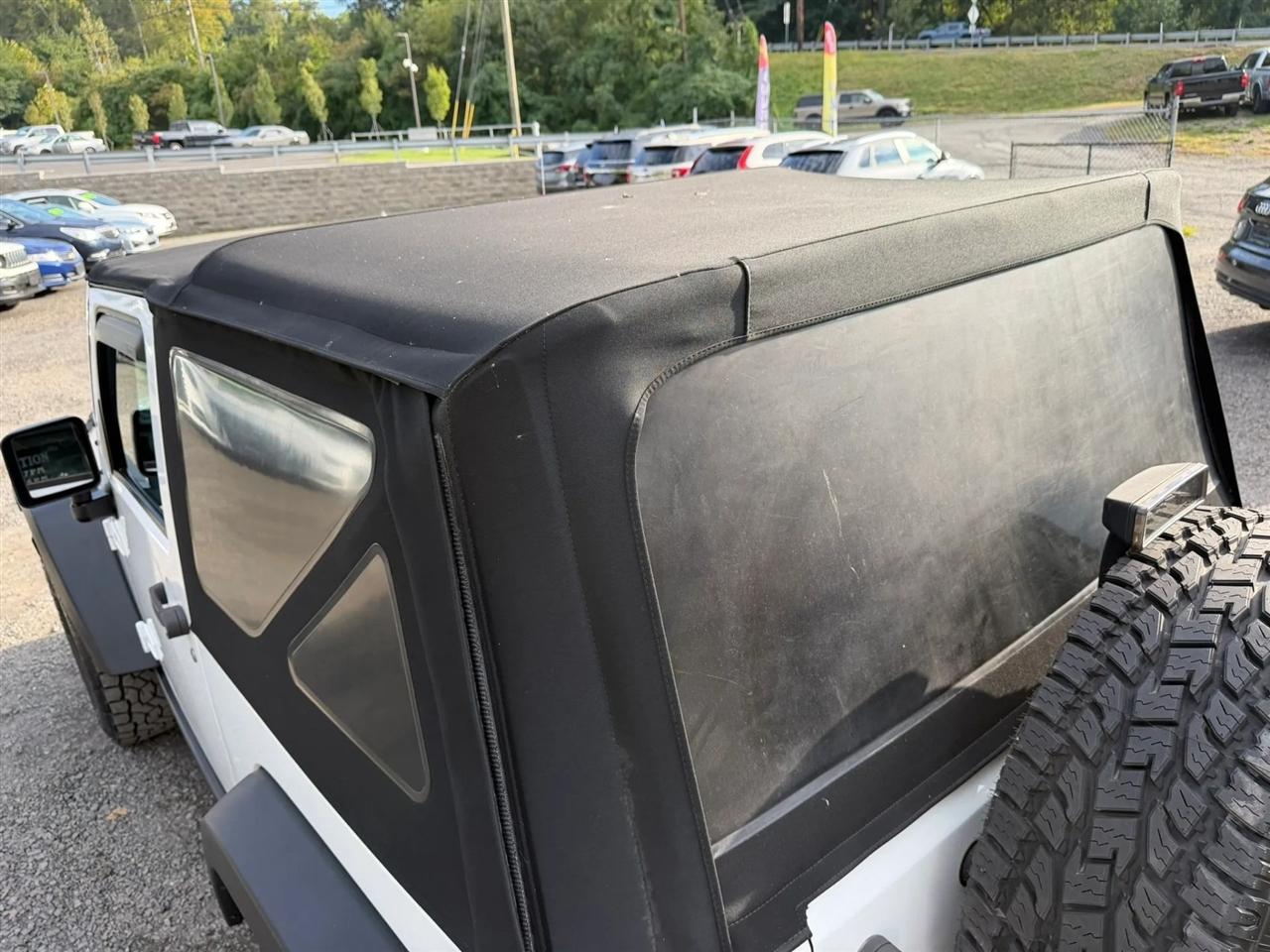 Jeep Wrangler Sport 4WD 2017