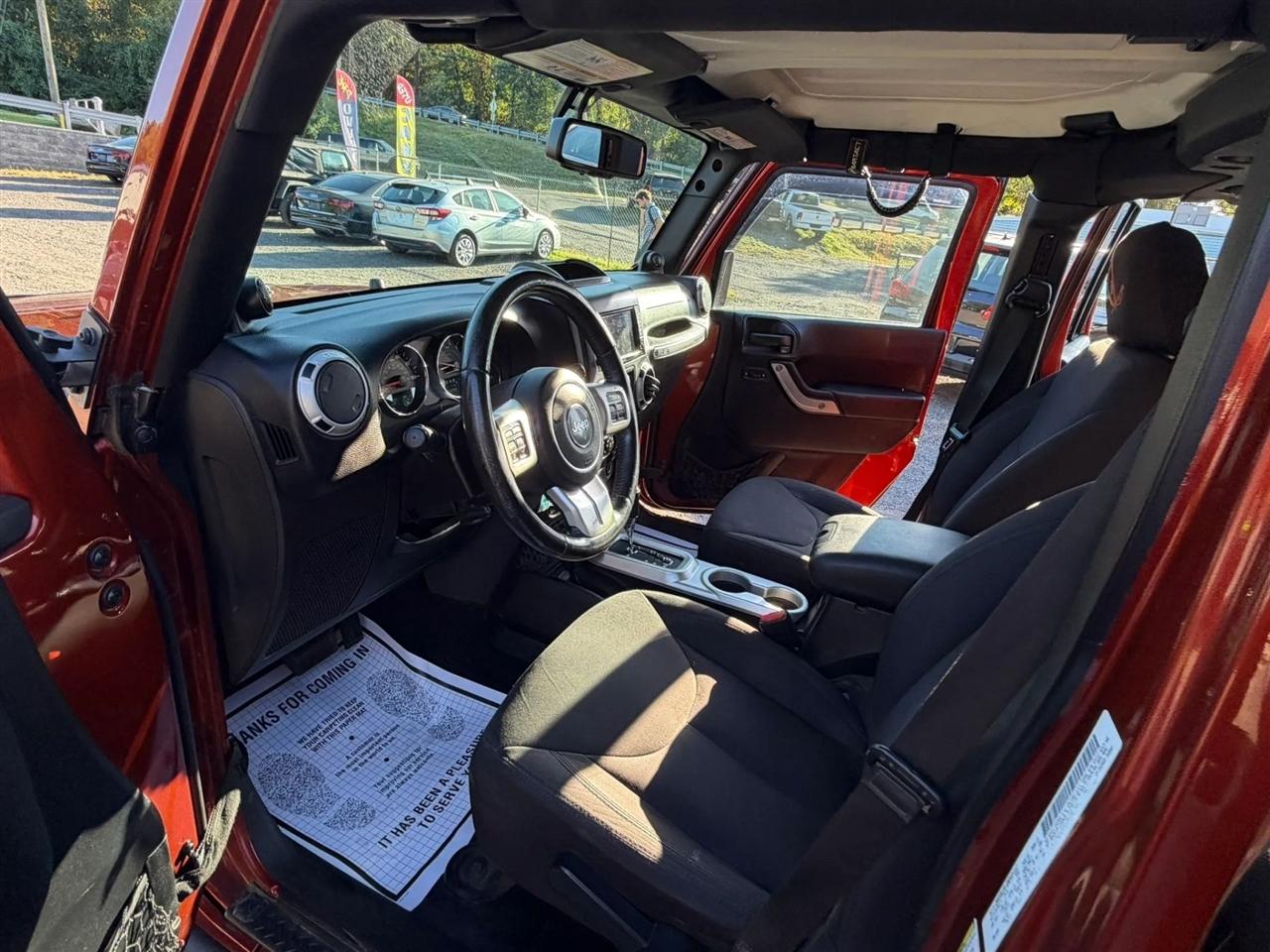 Jeep Wrangler Unlimited Sport 4WD 2014