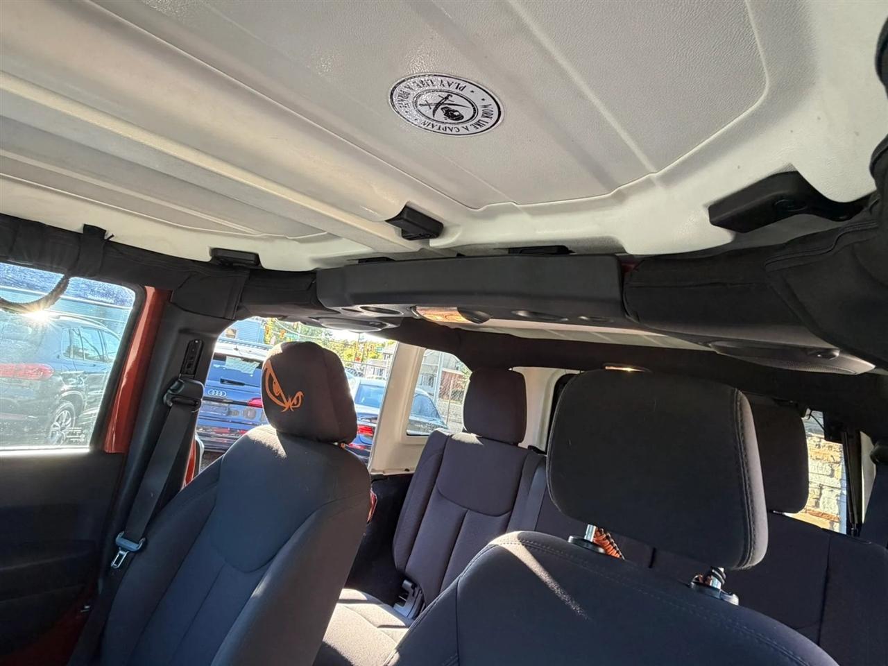 Jeep Wrangler Unlimited Sport 4WD 2014