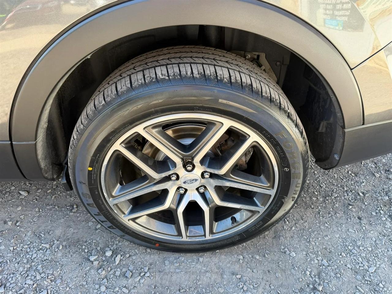 Ford Explorer Sport 4WD 2016
