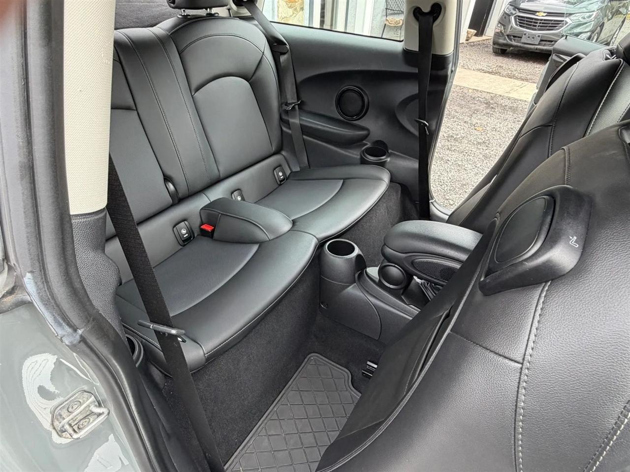 MINI Cooper S 3-Door 2019
