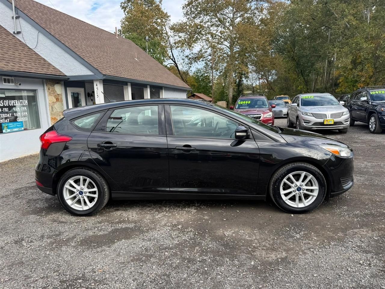 Ford Focus SE Hatch 2015