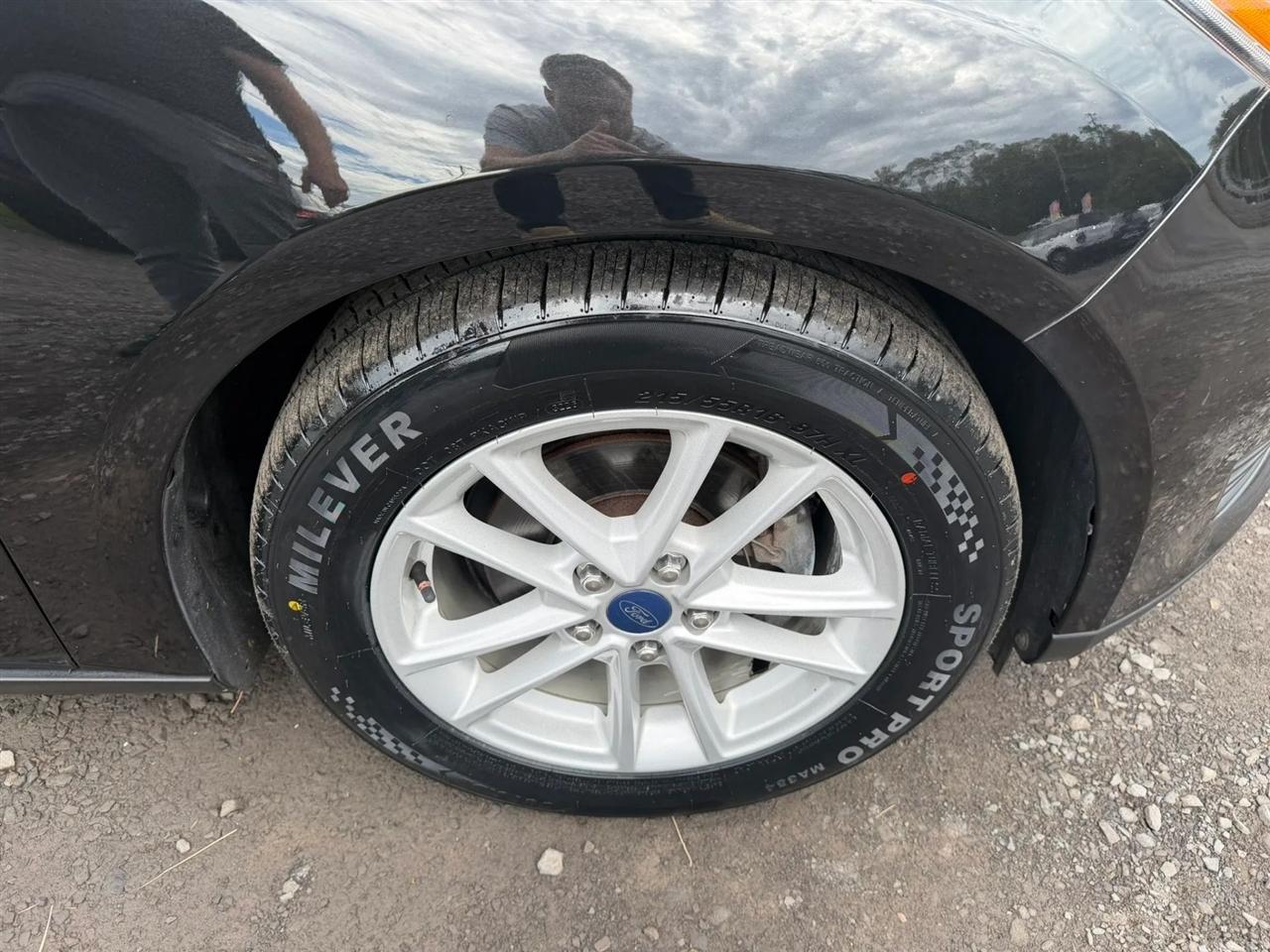Ford Focus SE Hatch 2015
