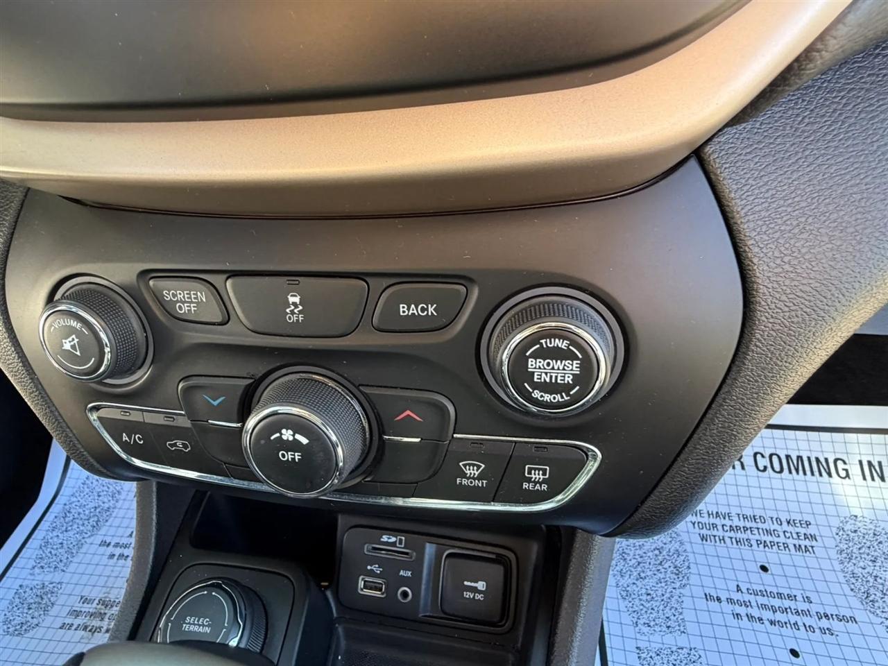 Jeep Cherokee Latitude 4WD 2017