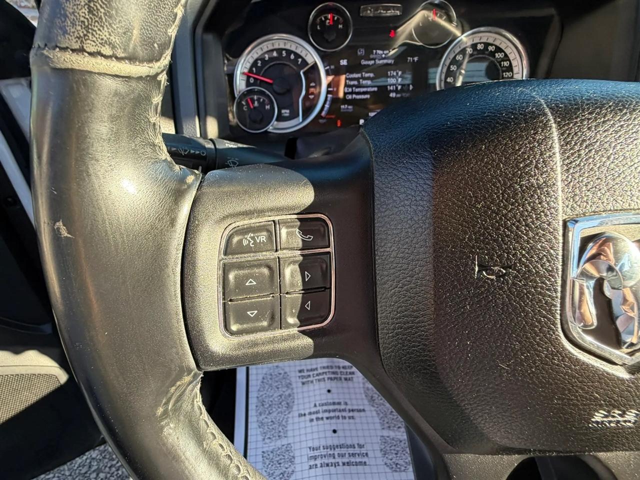 RAM 1500 SLT Crew Cab SWB 4WD 2016